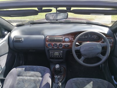 Lot 92 - 1997 Ford Escort Calypso Cabriolet