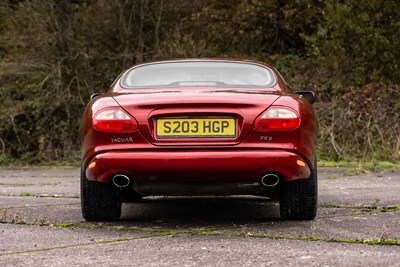 Lot 69 - 1999 Jaguar XK8 4.0