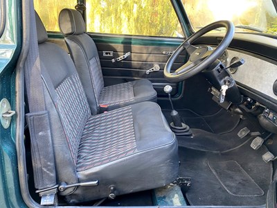 Lot 75 - 1990 Mini Checkmate