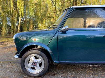 Lot 75 - 1990 Mini Checkmate