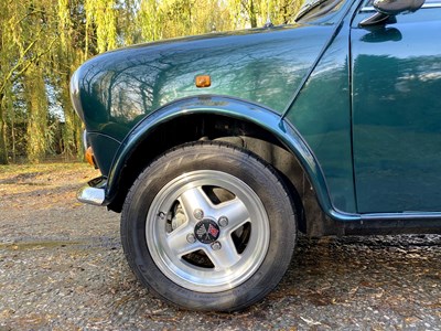 Lot 75 - 1990 Mini Checkmate