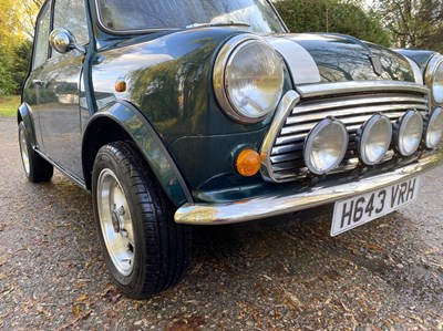 Lot 75 - 1990 Mini Checkmate