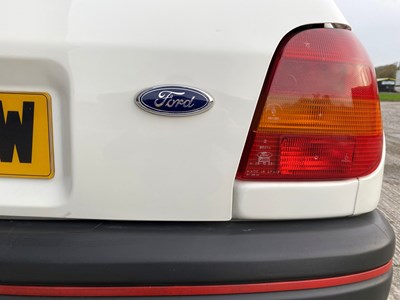 Lot 76 - 1996 Ford Fiesta Classic