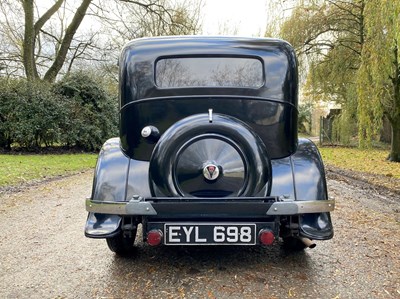 Lot 77 - 1938 Rover 10 P1