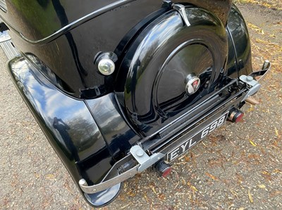 Lot 77 - 1938 Rover 10 P1