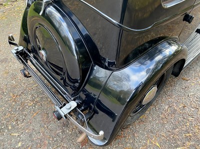 Lot 77 - 1938 Rover 10 P1