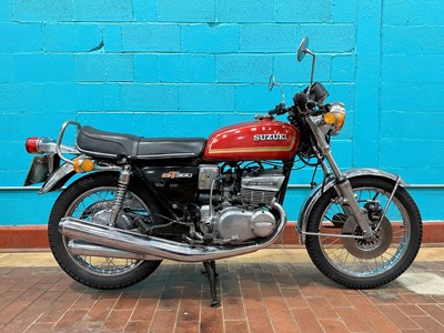 Lot 31 - 1974 Suzuki GT380