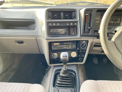 Lot 28 - 1984 Ford XR4i