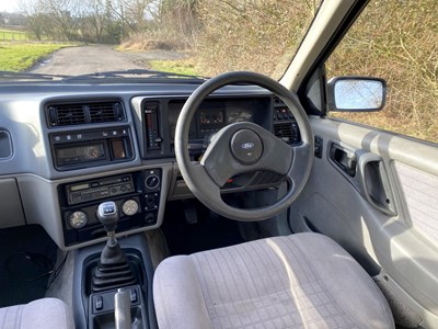 Lot 28 - 1984 Ford XR4i