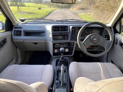 Lot 28 - 1984 Ford XR4i