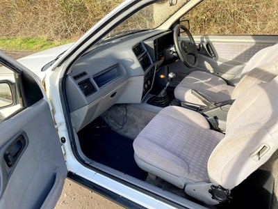 Lot 28 - 1984 Ford XR4i