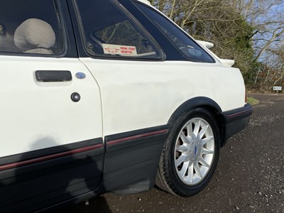 Lot 28 - 1984 Ford XR4i