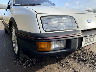 Lot 28 - 1984 Ford XR4i