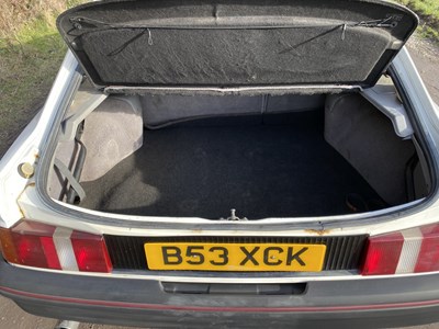 Lot 28 - 1984 Ford XR4i
