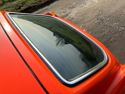 Lot 12 - 1978 MGB GT