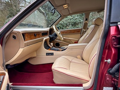 Lot 69 - 1992 Jaguar Sport XJR 4.0