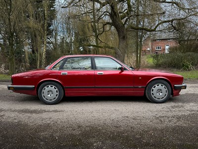 Lot 69 - 1992 Jaguar Sport XJR 4.0