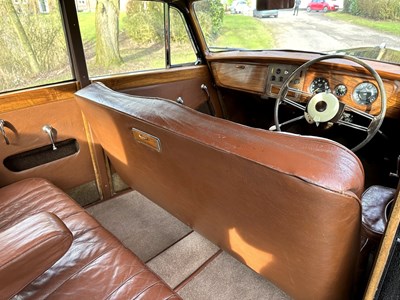 Lot 47 - 1952 Armstrong Siddeley Whitley Four-Light Saloon