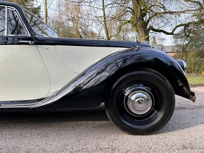 Lot 47 - 1952 Armstrong Siddeley Whitley Four-Light Saloon