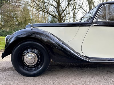 Lot 47 - 1952 Armstrong Siddeley Whitley Four-Light Saloon
