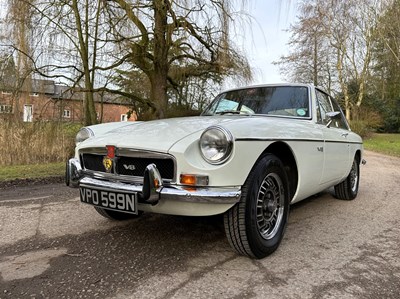 Lot 34 - 1974 MGB GT V8