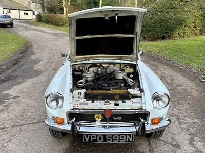 Lot 34 - 1974 MGB GT V8