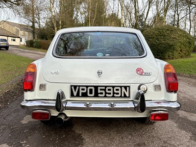 Lot 34 - 1974 MGB GT V8