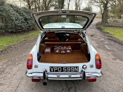 Lot 34 - 1974 MGB GT V8