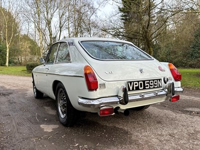 Lot 34 - 1974 MGB GT V8