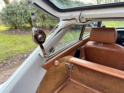 Lot 34 - 1974 MGB GT V8