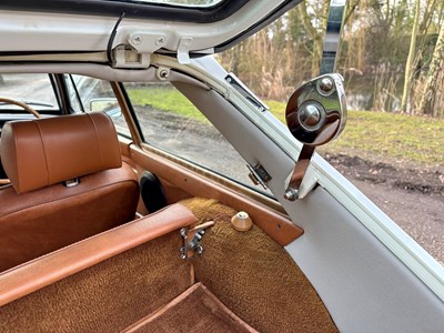 Lot 34 - 1974 MGB GT V8