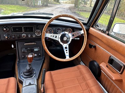 Lot 34 - 1974 MGB GT V8