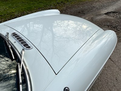 Lot 34 - 1974 MGB GT V8