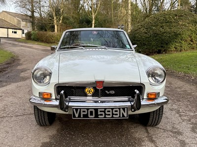 Lot 34 - 1974 MGB GT V8