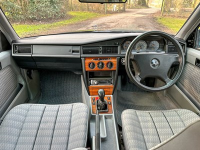 Lot 1 - 1992 Mercedes-Benz 190D