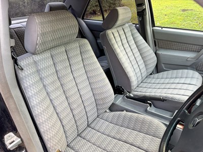 Lot 1 - 1992 Mercedes-Benz 190D
