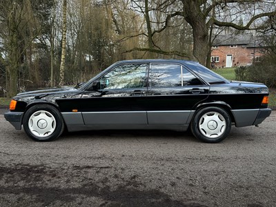 Lot 1 - 1992 Mercedes-Benz 190D