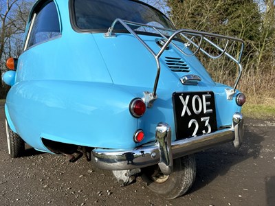 Lot 46 - 1958 BMW Isetta 300