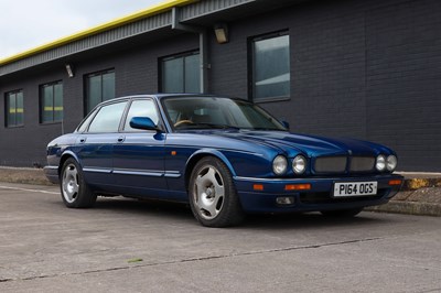 Lot 81 - 1996 Jaguar XJR 4.0