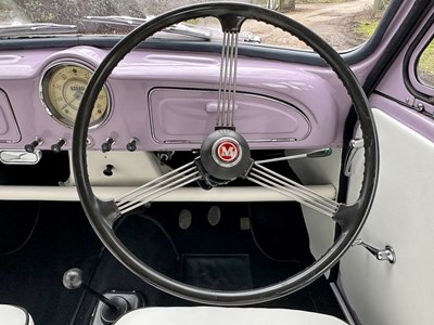 Lot 22 - 1961 Morris Minor Million