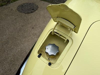 Lot 45 - 1973 Jaguar E-Type Roadster 5.3