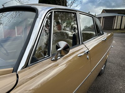 Lot 49 - 1973 Rover 2000 SC