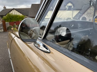 Lot 49 - 1973 Rover 2000 SC