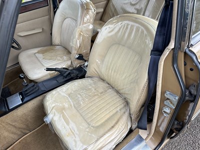 Lot 49 - 1973 Rover 2000 SC