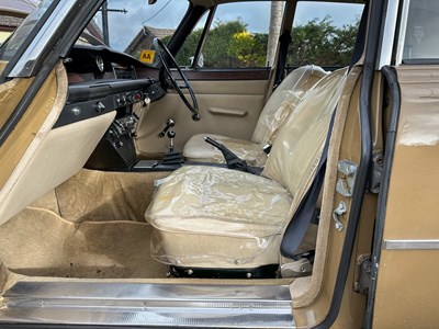 Lot 49 - 1973 Rover 2000 SC