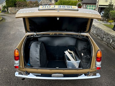 Lot 49 - 1973 Rover 2000 SC