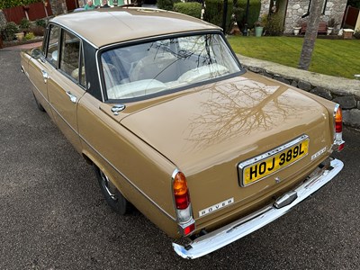 Lot 49 - 1973 Rover 2000 SC