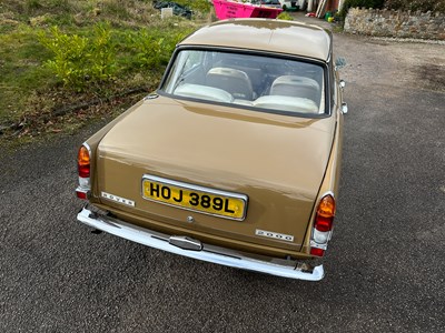 Lot 49 - 1973 Rover 2000 SC