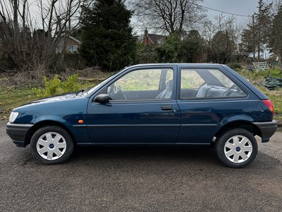 Lot 4 - 1995 Ford Fiesta Quartz