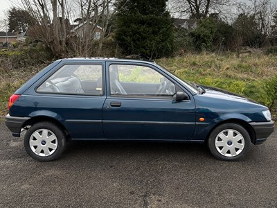 Lot 4 - 1995 Ford Fiesta Quartz